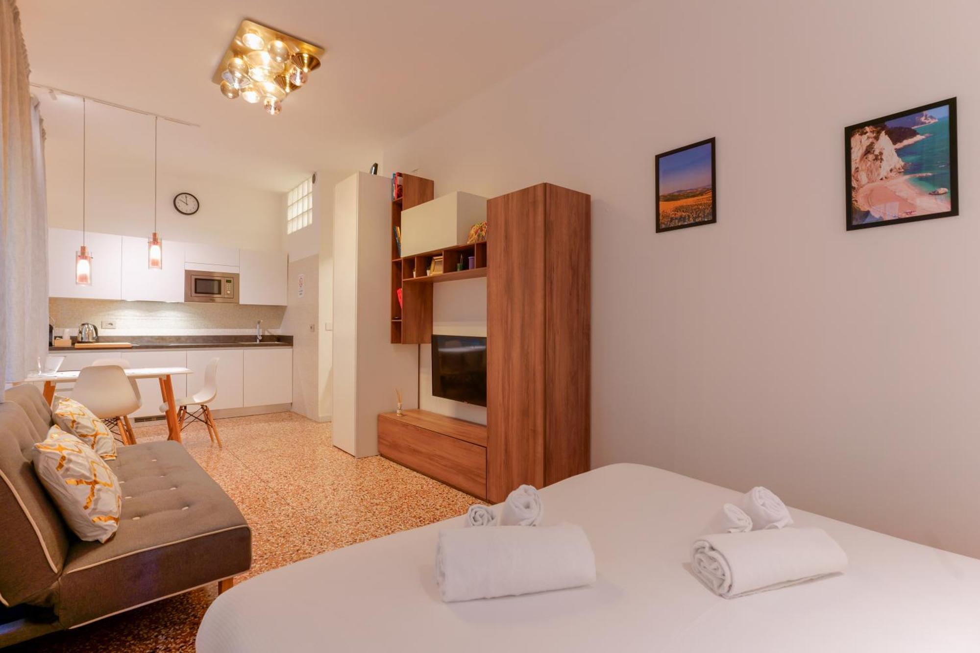 M&M Apartment Bolonia Zewnętrze zdjęcie